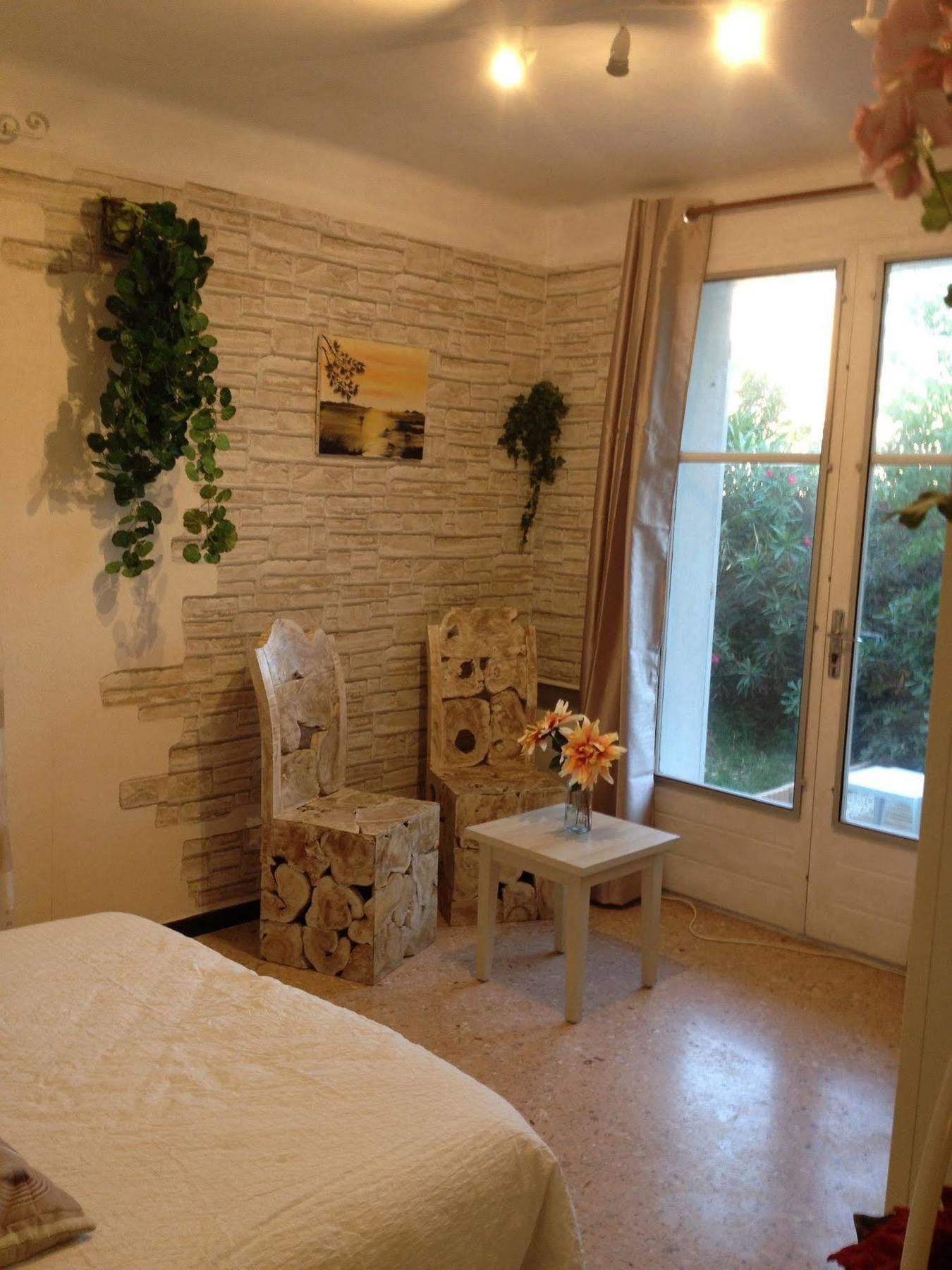 Appartement La Plage En Provence เลอ ปราเดต์ ภายนอก รูปภาพ